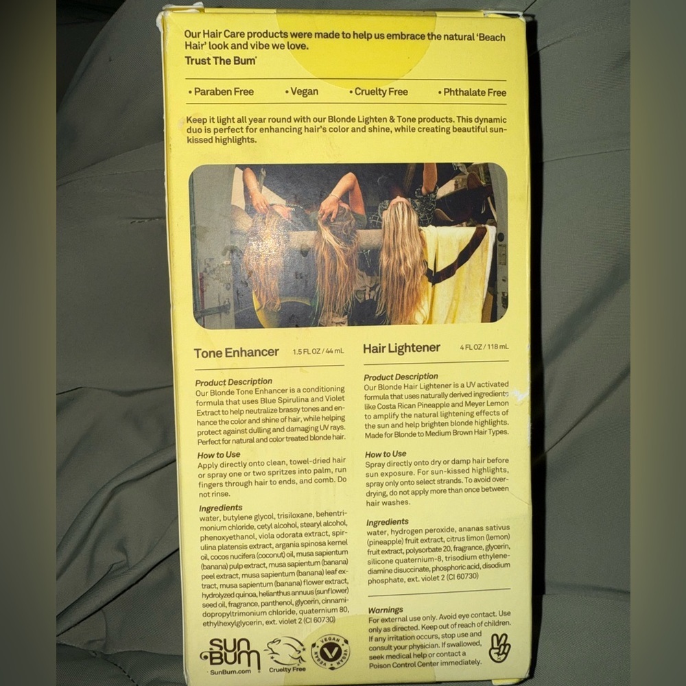 Blonde Lighten & Tone Hair Treatment Set - Yellow and Blue - Picture 4 of 4
